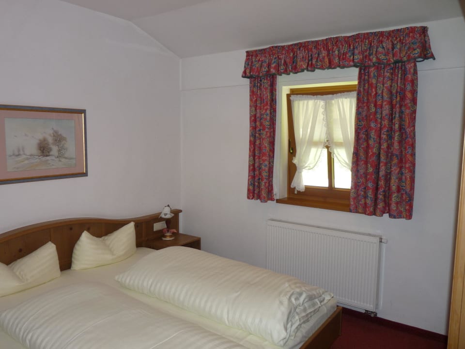 Schlafzimmer Lisi Family Hotel Reith bei Kitzbühel