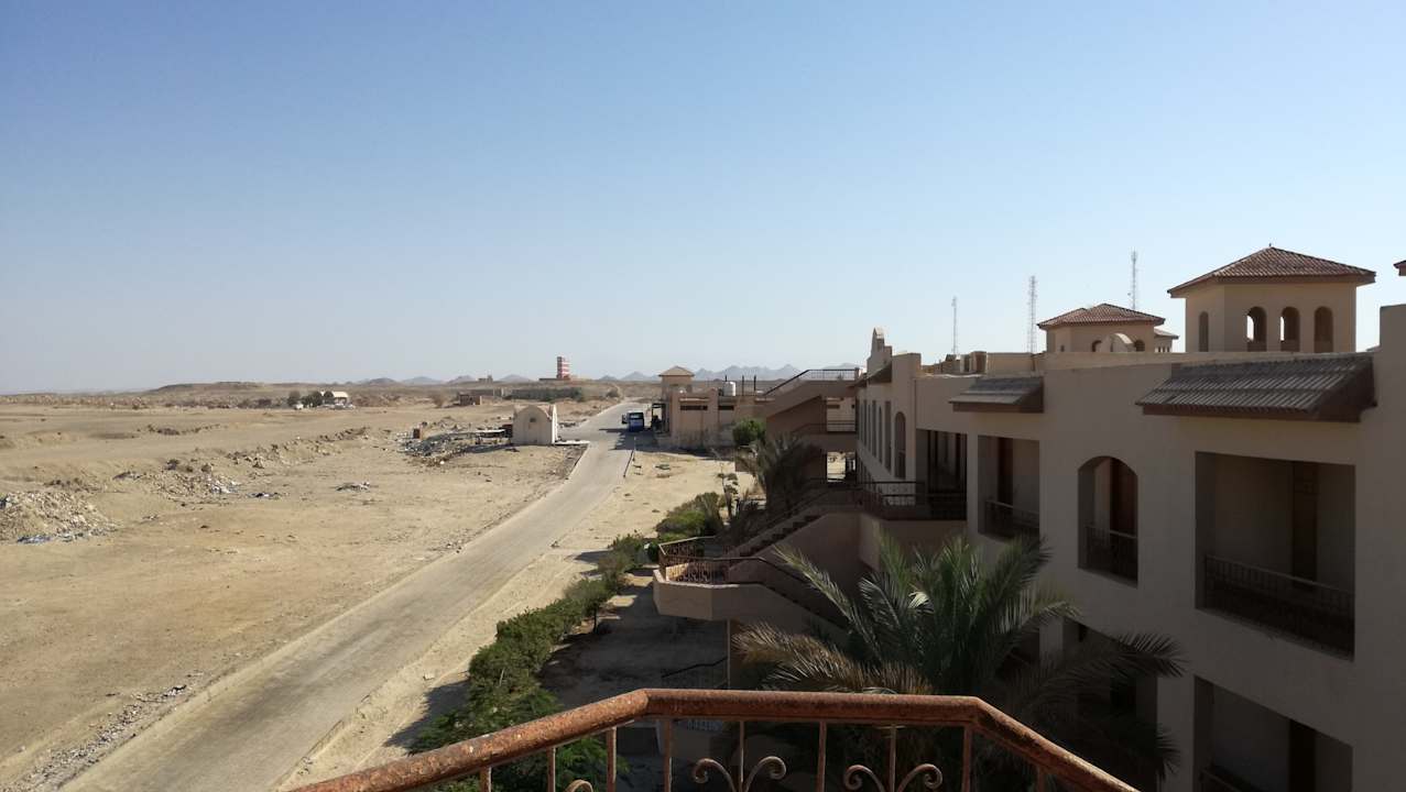Ausblick Pensée Royal Garden Beach Resort