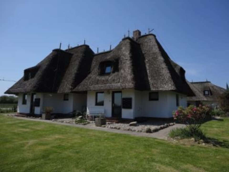 Ferienhaus, wir waren unten rechts Hotel Reetdachhaus Gräftendiek Drei
