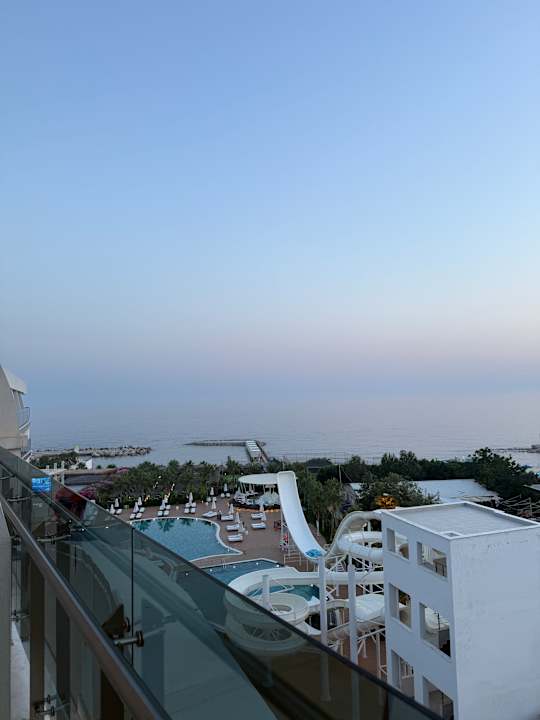 Außenansicht Rubi Platinum Sign