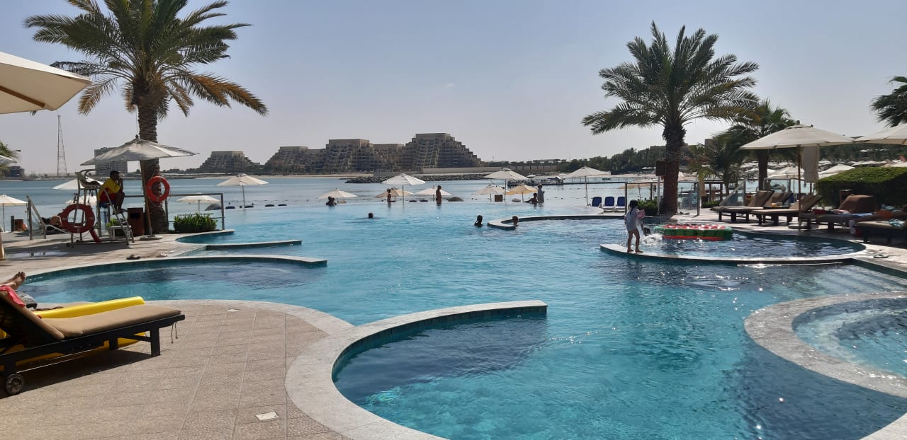 Pool DoubleTree by Hilton Resort & Spa Marjan Island