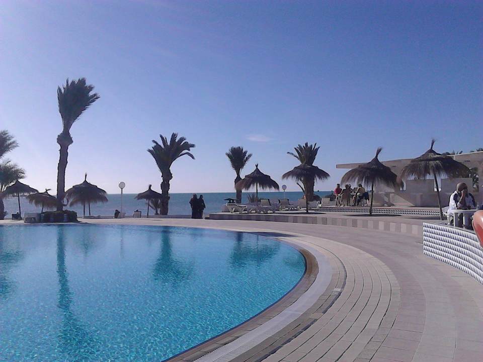 Pool am Meer Hotel El Mouradi Djerba Menzel
