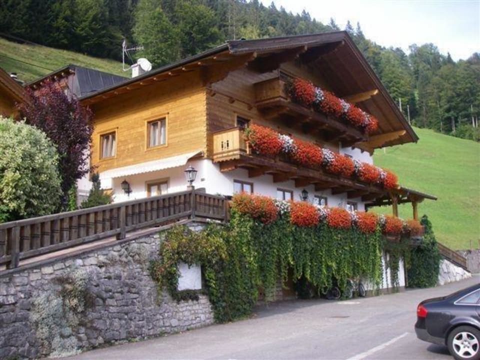 Blick von der Straße Gasthof Hintergföll