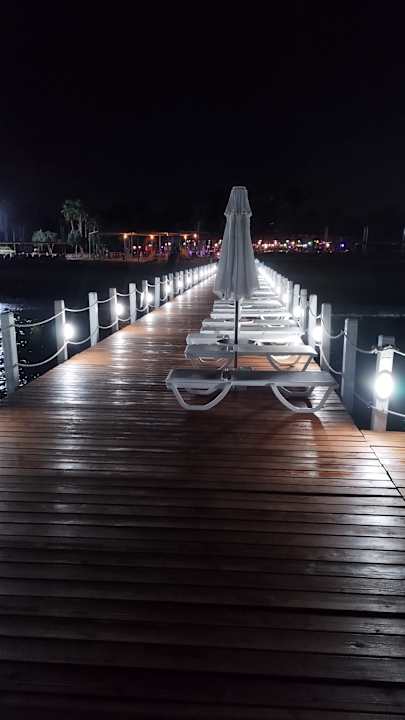 Strand Blue Waters Club