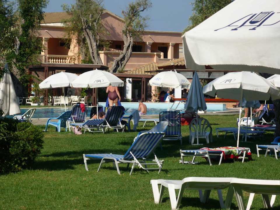 Garten und Pool Sentido Apollo Palace
