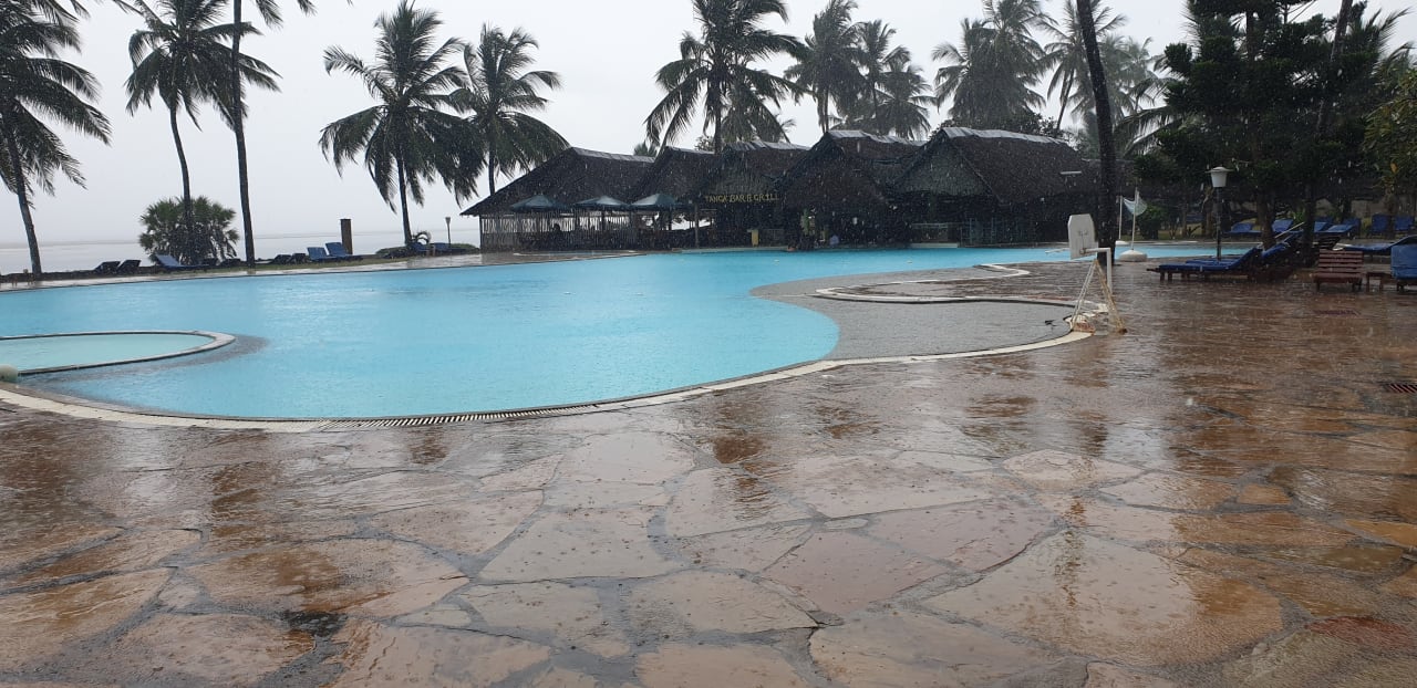 Pool Reef Hotel Mombasa