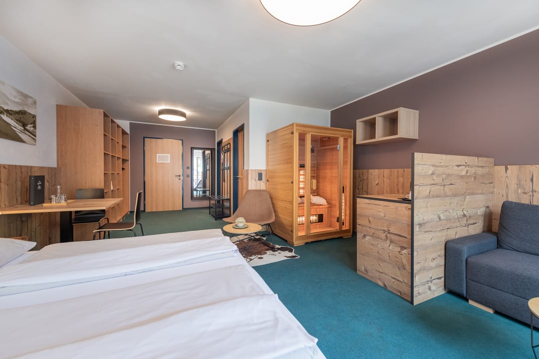 Zimmer AlpenParks Hotel & Apartment Montana Matrei