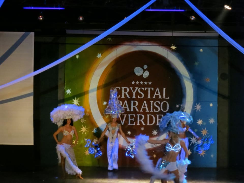 Show - Rouge Crystal Paraiso Aqua Collection