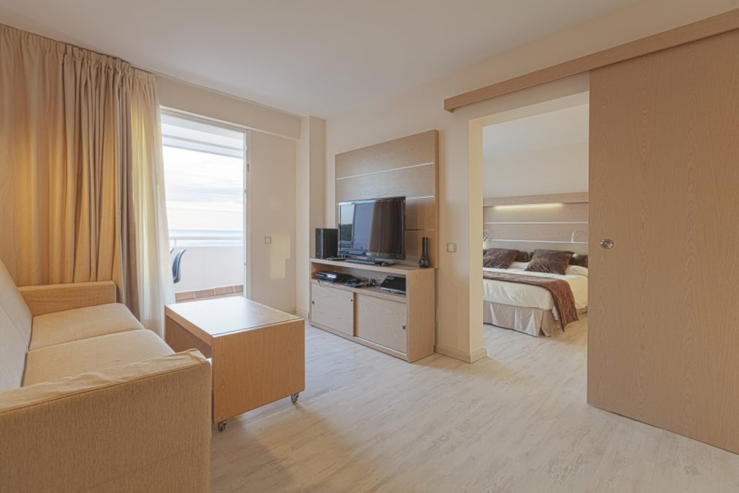 Zimmer Sirenis Seaview Country Club