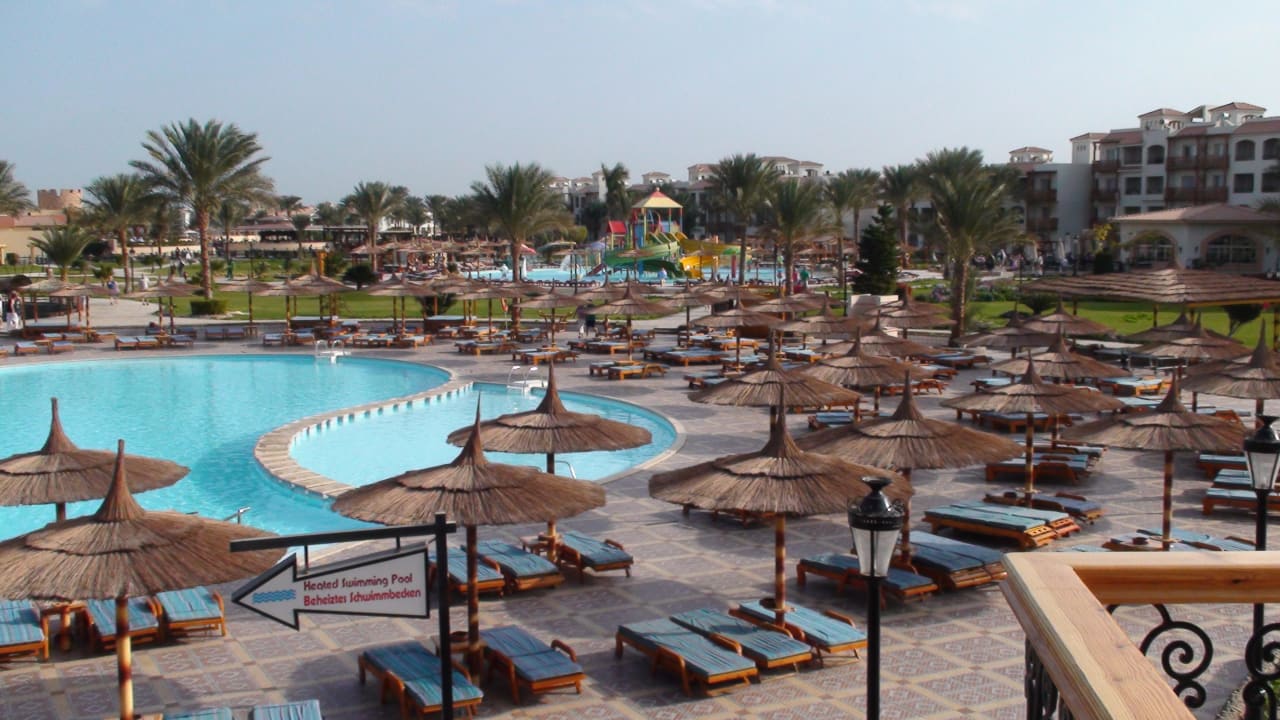 Холодный бассейн Pickalbatros Dana Beach Resort - Hurghada