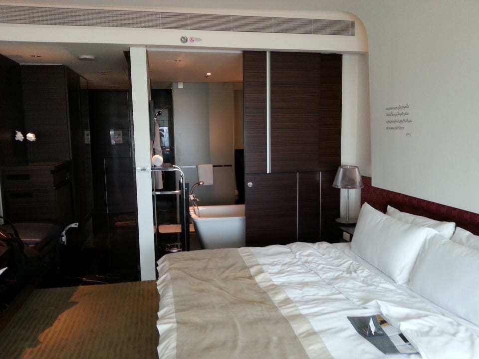 Zimmer im 20. Stock (Deluxe) Hotel Le Meridien Bangkok