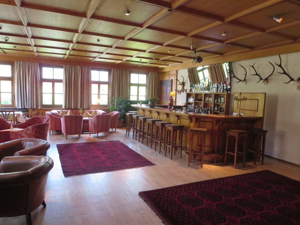 Alles noch zur freien Auswahl - Hirschen-Bar Hirschen Schwarzenberg - Fine Hotel, Restaurant & Spa