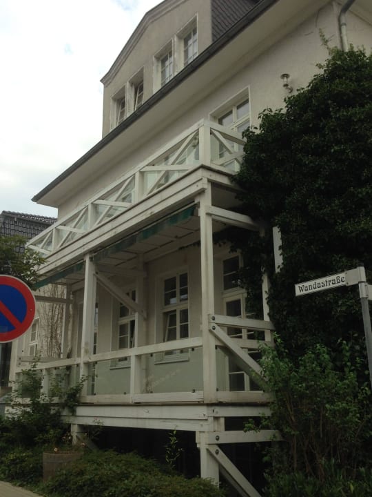 Außen Frontseite Rujana Ferienwohnungen - Altes Postamt