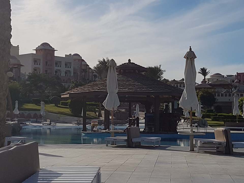 Pool Serenity Alpha Beach