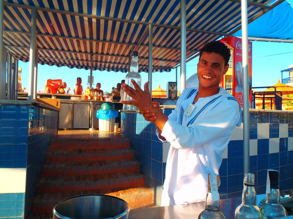 Mohamed von der Poolbar Titanic Beach Spa & Aqua Park