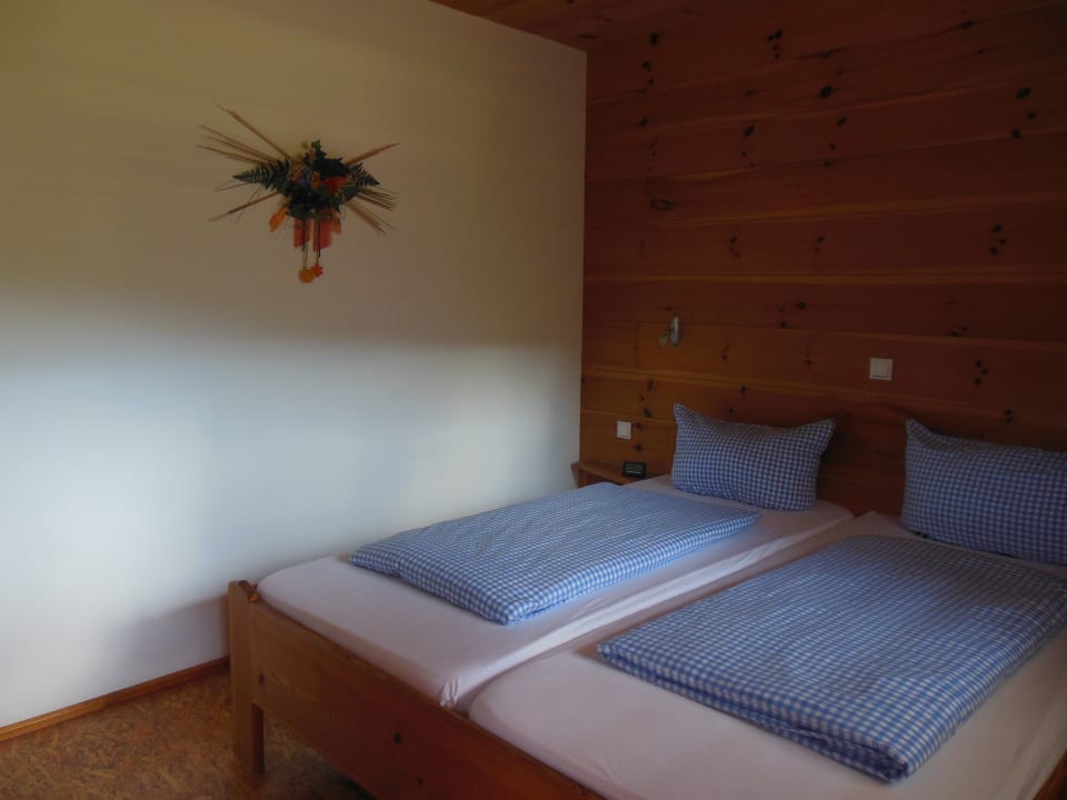 Zimmer Gästehaus Regenbogen