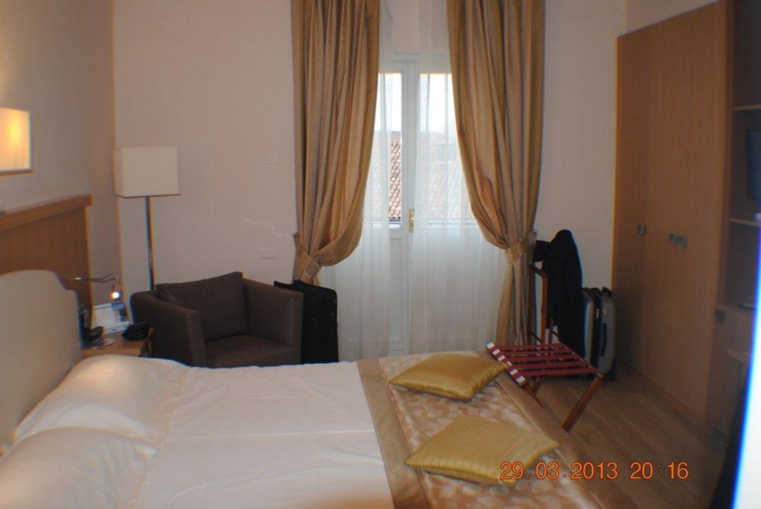 Sehr schönes Zimmer... Hotel Sirmione e Promessi Sposi