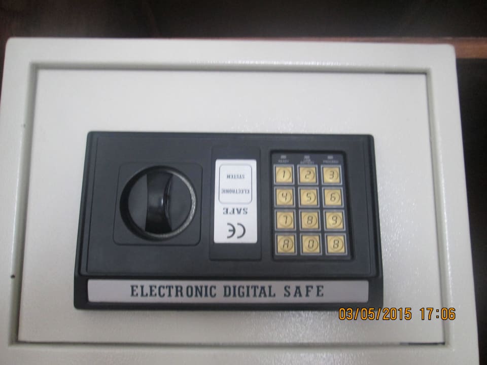 Электронный Сейф Marlin Inn Azur Resort