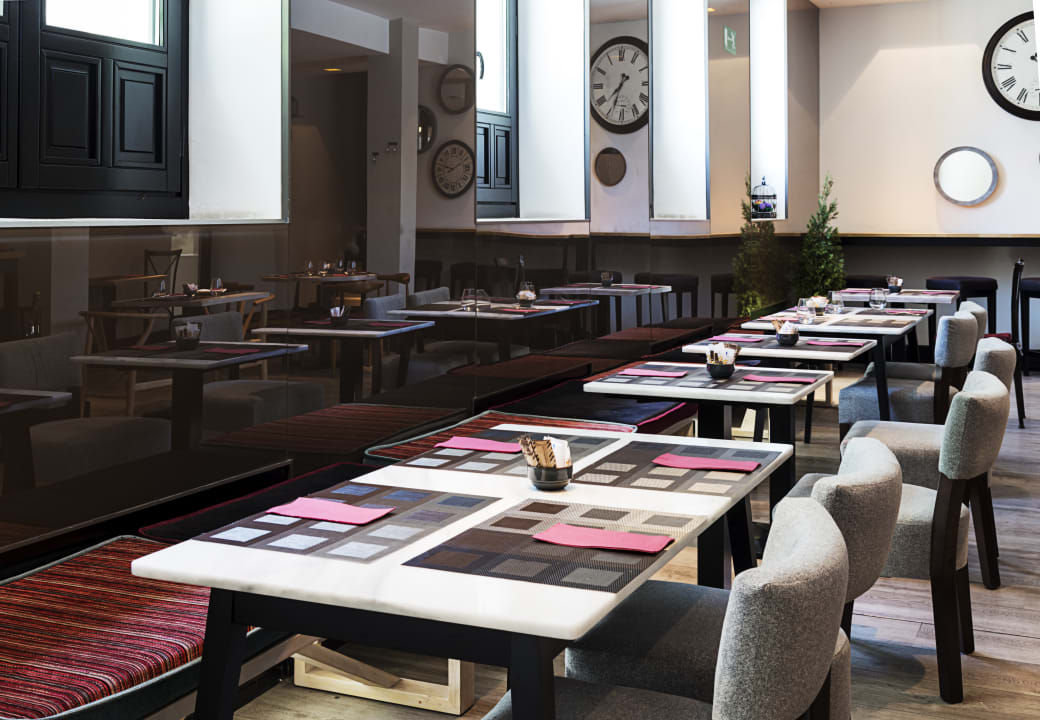 Restaurant One Shot Luchana 22