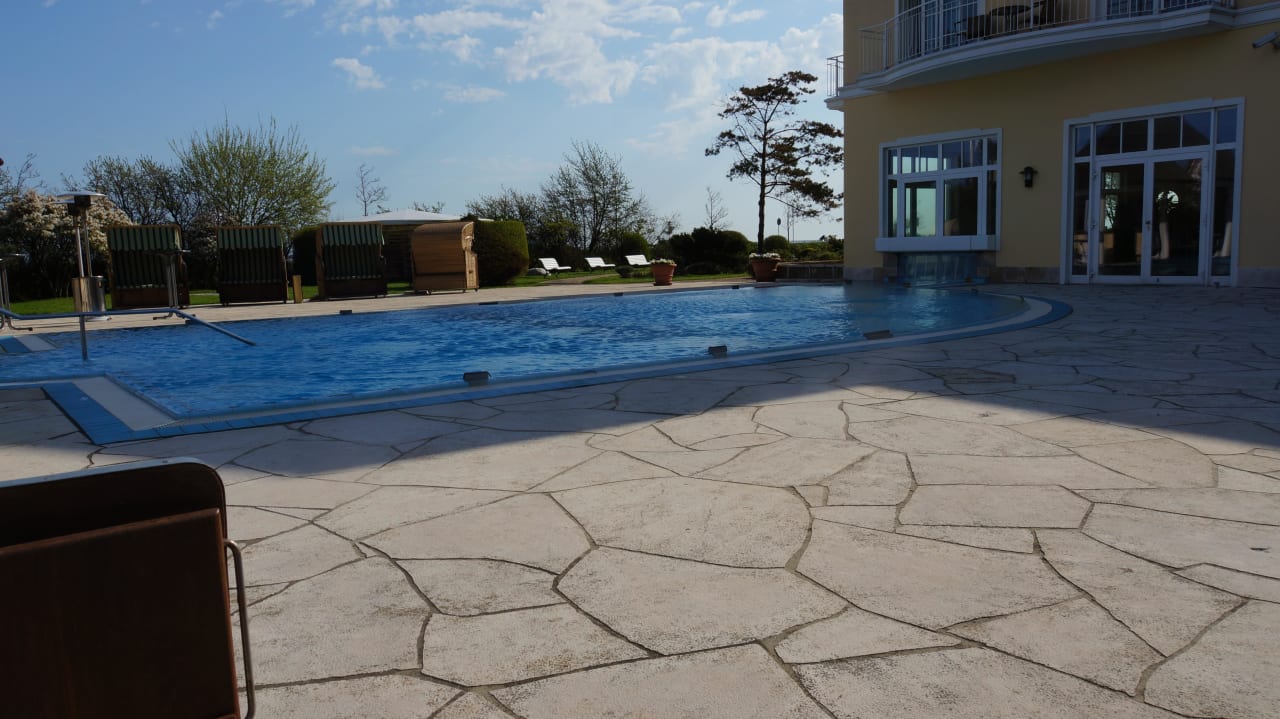 Aussenpool A-ROSA Ostseehotel Kühlungsborn
