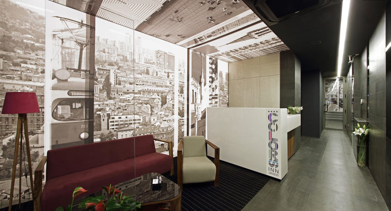 Reception Colors Inn Hotel