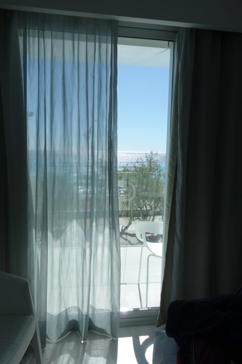 Blick aus dem Hotelzimmer - ein Traum Kyrat Amarac