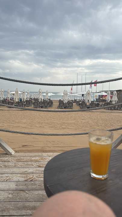 Strand Jacaranda Luxury Resort