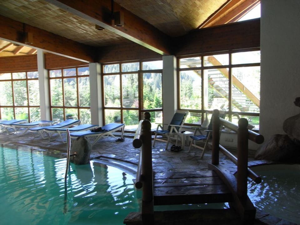 Schwimmbad im Walserhof Verwöhn- und Wellnesshotel Walserhof