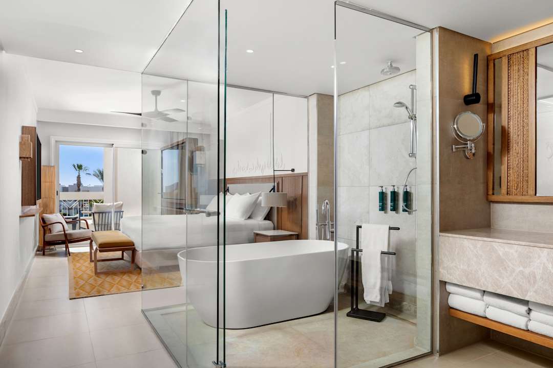 Zimmer DoubleTree by Hilton Sharm El Sheikh - Sharks Bay Resort