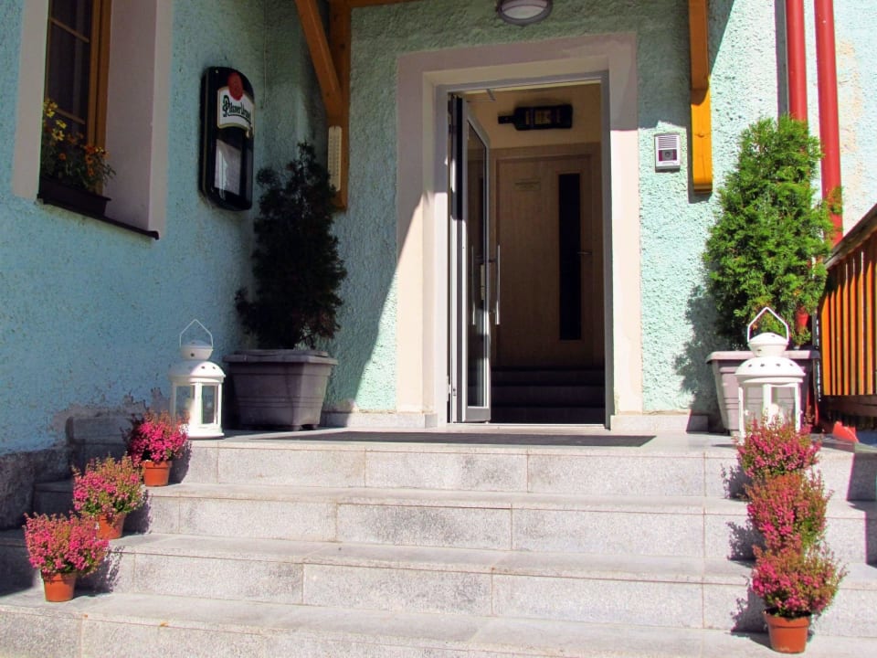 Vchod Hotel Ochsendorf