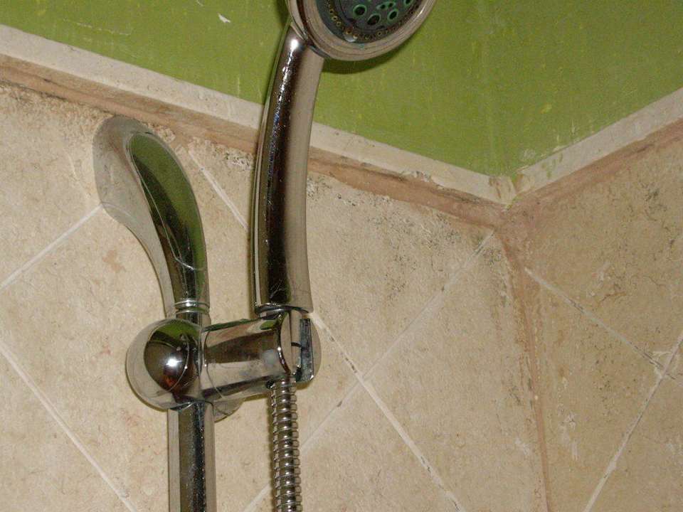 Badansichten der unangenehmen Art Ghazala Gardens