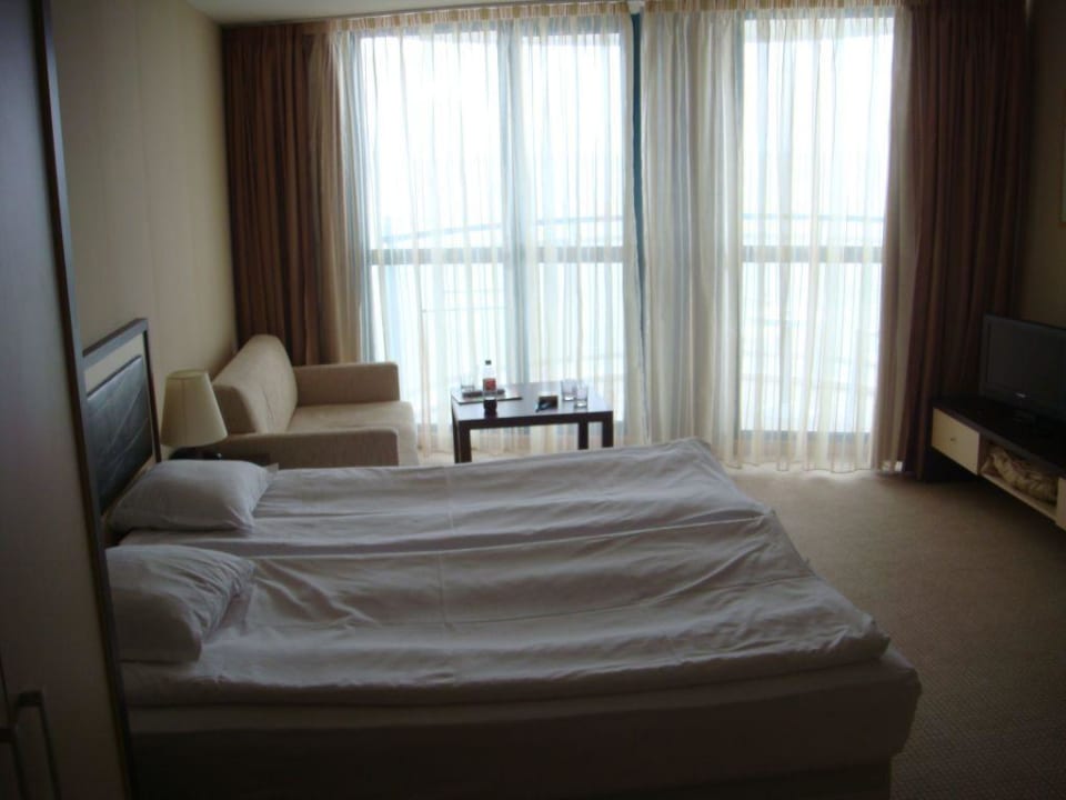 Suite Berlin Golden Beach