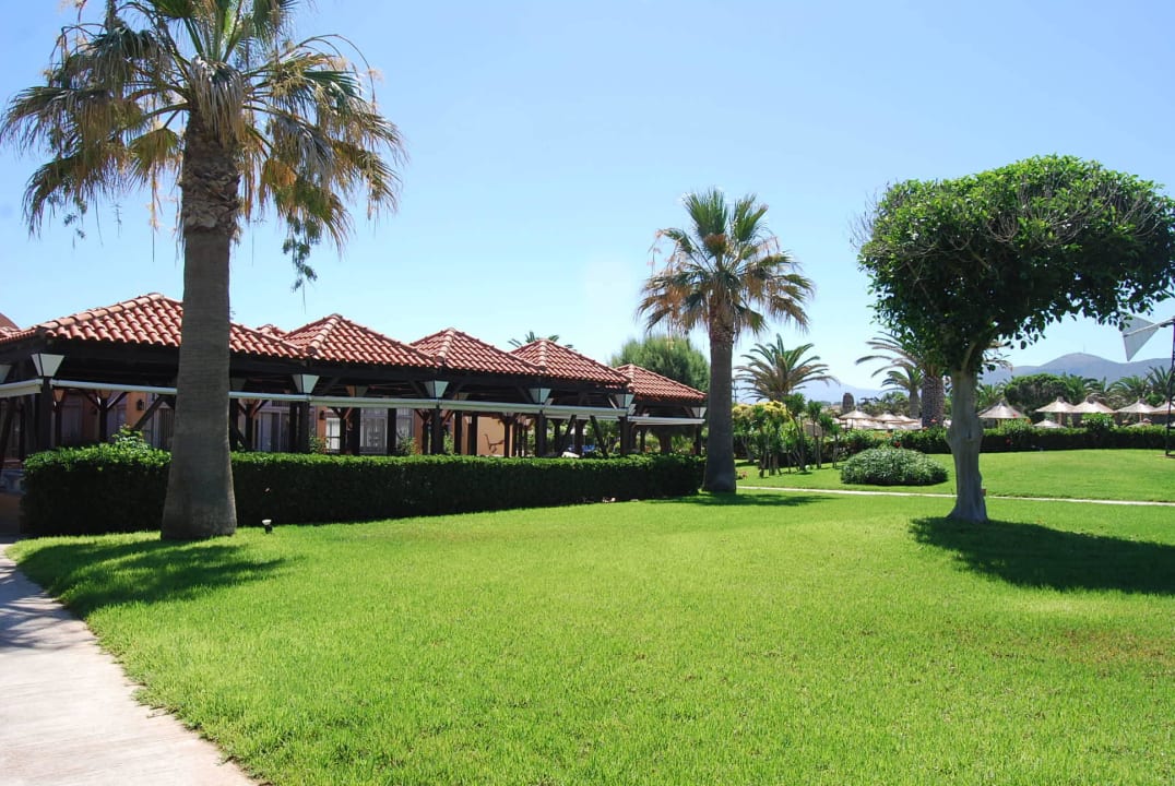 Restaurant am Pool Anissa Beach & Village