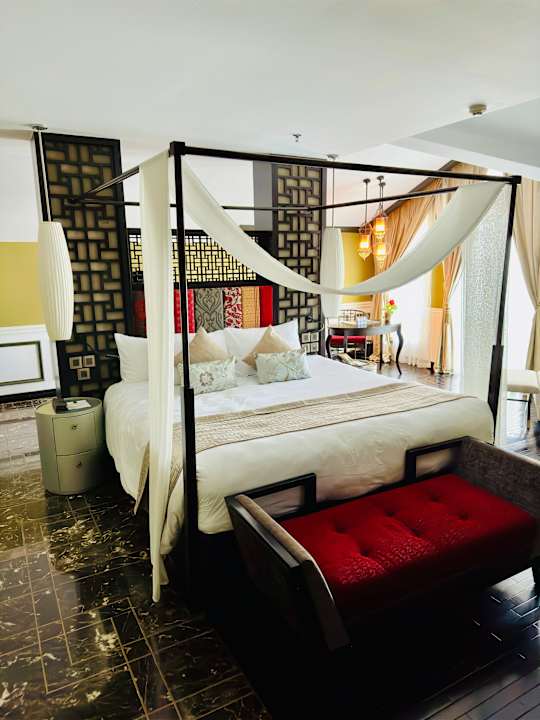 Zimmer Hotel Royal Hoi An - MGallery Collection