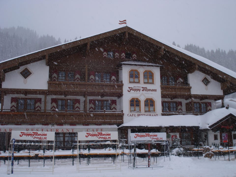 Außenansicht Hotel Happy Filzmoos