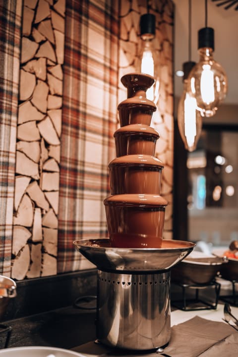 Gastro Mia Alpina . Zillertal Family Retreat