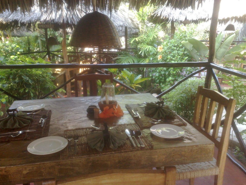 Restaurant Tisch Tembo Village Resort