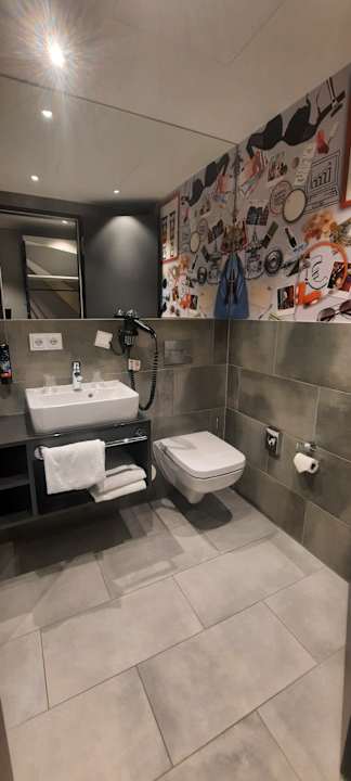 Zimmer Holiday Inn – the niu, Coin Frankfurt Ostend