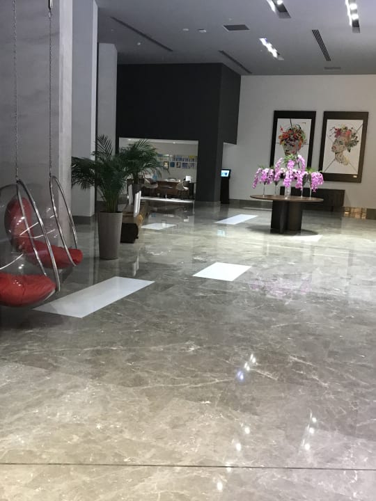 Lobby Acanthus Cennet Barut Collection