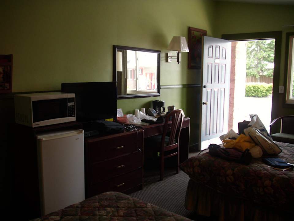 Zimmer8 Motel Pinconning Trail Inn