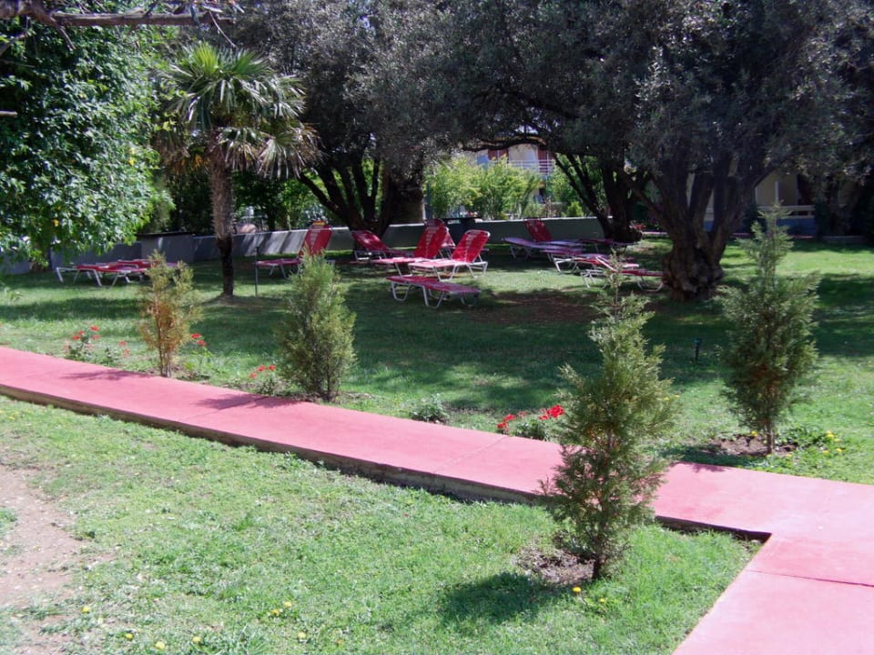 Weg zum Restaurant/Pool2 Hotel Golden Odyssey