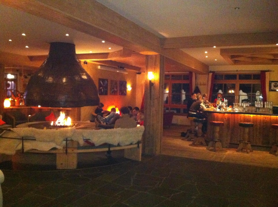 Bar & Kamin Kristallhütte