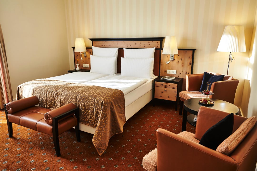 Zimmer Steigenberger Icon Grandhotel Belvédère