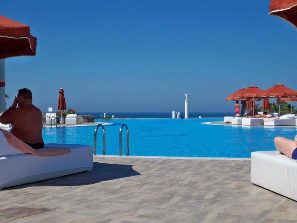 VIP-Pool Starlight Resort Hotel