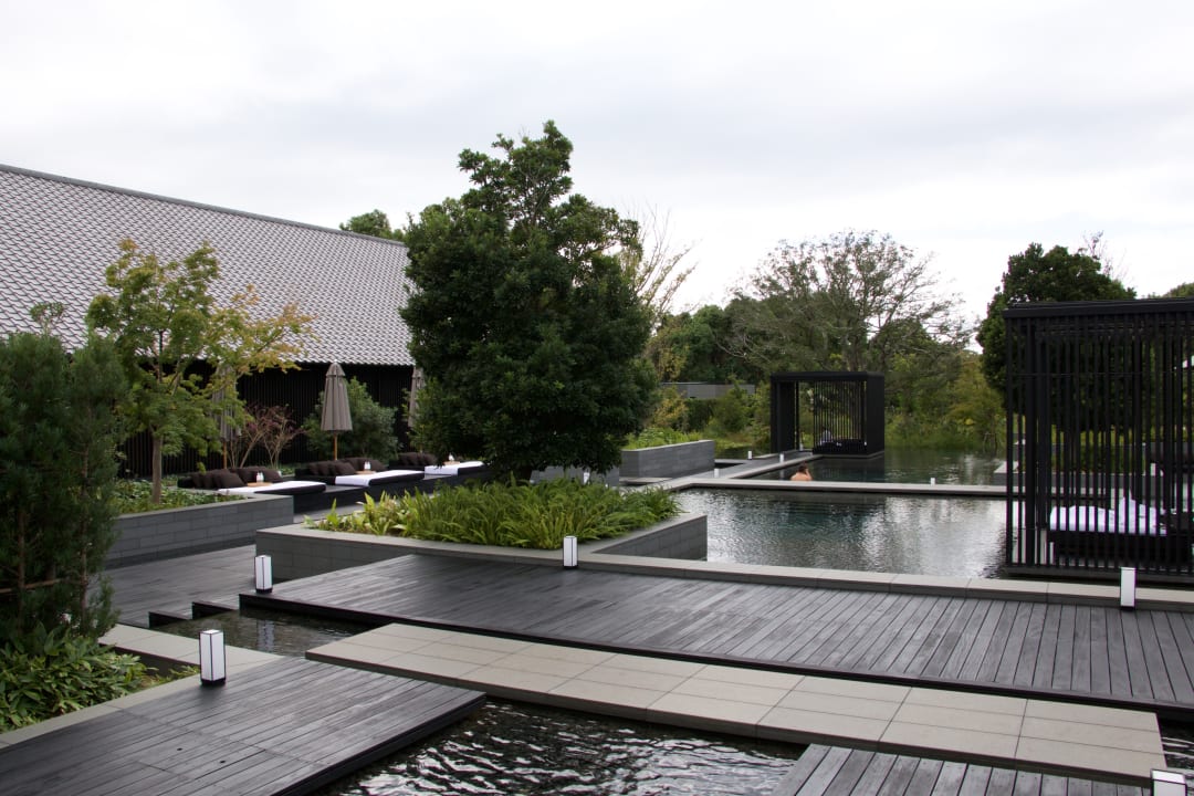 Pool Amanemu