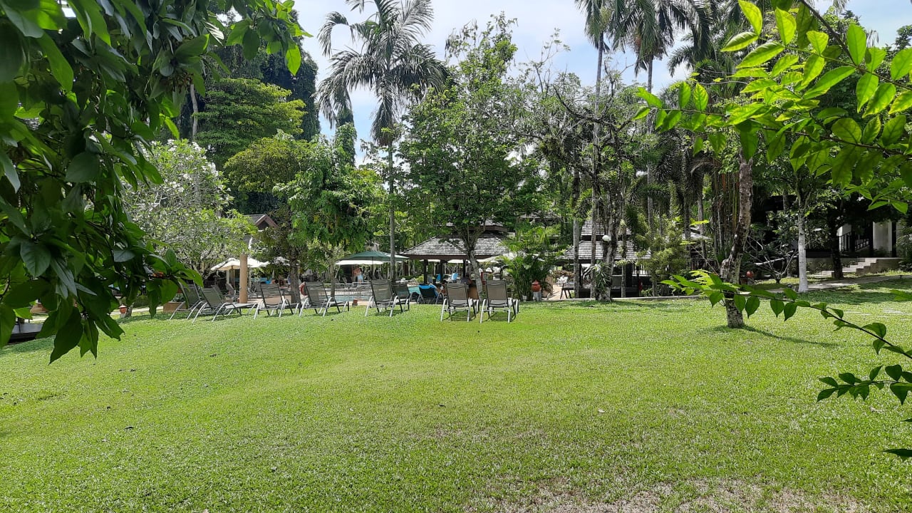 Gartenanlage The Leaf on The Sands by Katathani