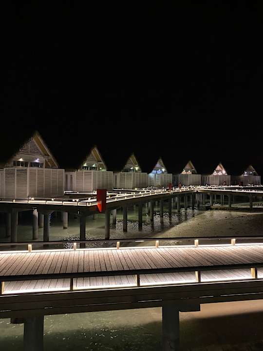 Zimmer NH Maldives Kuda Rah Resort