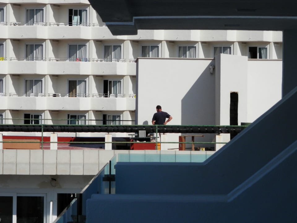 Bauarbeiten am Kontiki Iberostar Waves Bahia de Palma
