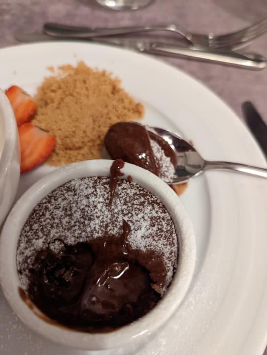 Gastro Acanthus Cennet Barut Collection