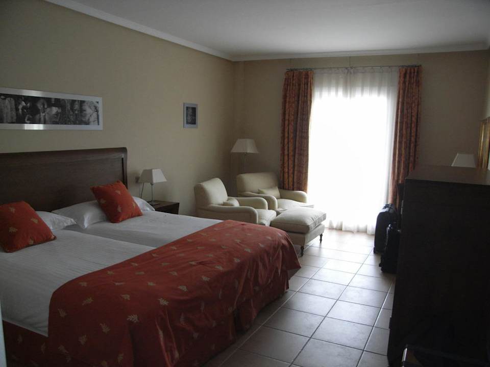 Grosse Hotel Prestige Palmera Plaza